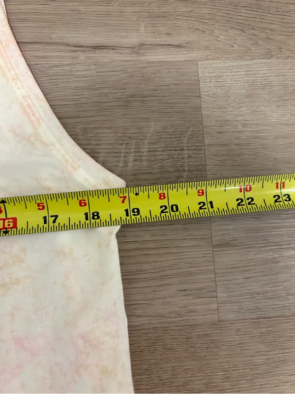 Lululemon All Yours Tank Size Medium - Image 6