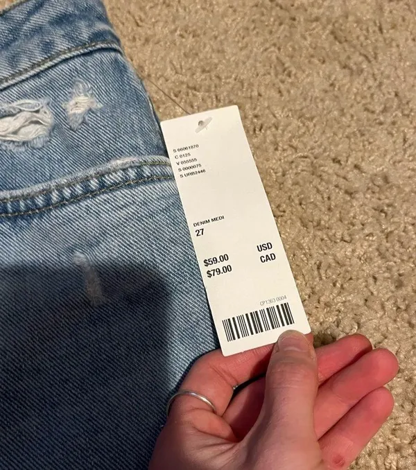 Urban Outfitters BDG 90s long inseam shorts never worn - Image 6