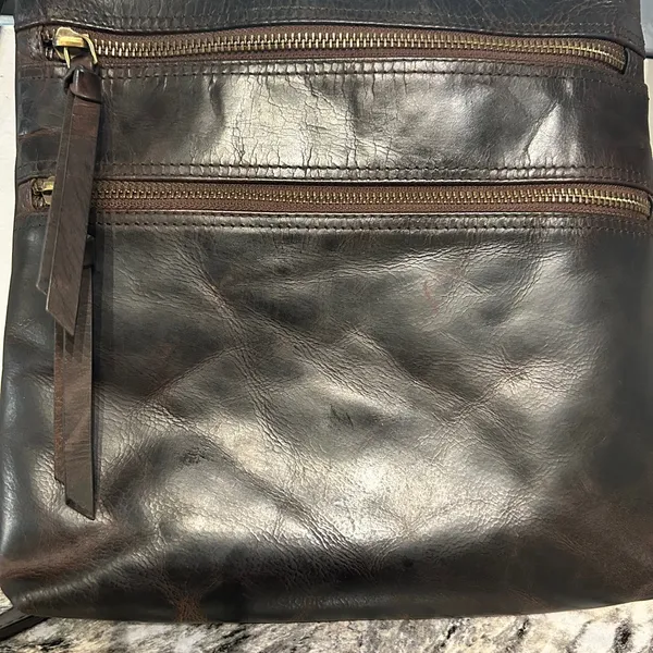 Chic Dark Brown Leather Crossbody Bag - Image 2