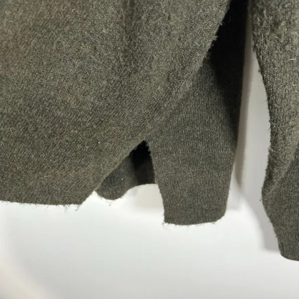 Lucky Brand Green Pullover Wool Blend V Neck Sweater‎ Women’s Large Soft - Image 5