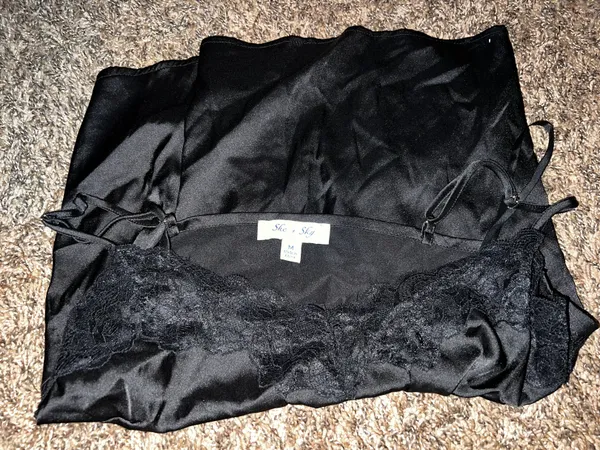 She & Sky Satin Sleep set - Image 7