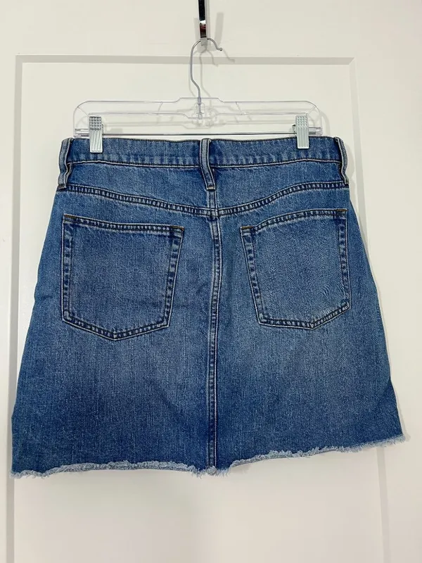 J.Crew Size 29 Medium Wash Denim Mini Skirt - Image 3