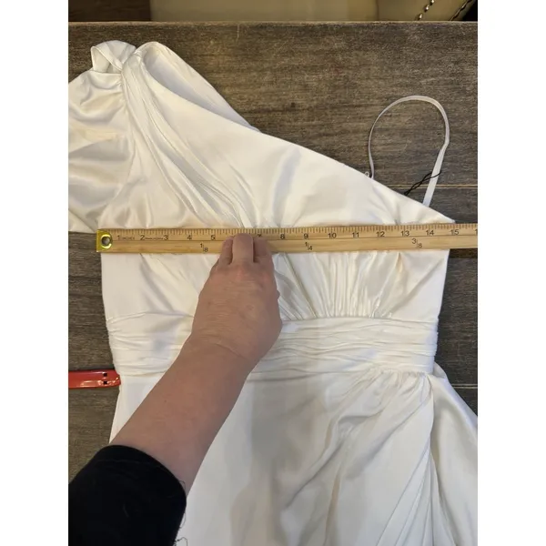 Mac Duggal SATIN ONE SLEEVED COCKTAIL DRESS New Size 4 Bridal - Image 9