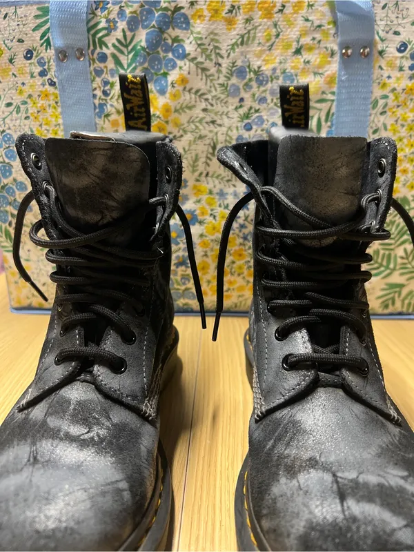 Dr. Martens 1460 Pascal Tie Dye Printed Suede Boots Black Gray Women’s 7 - Image 4