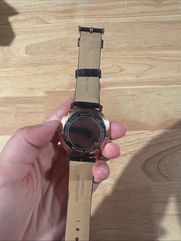 Michael Kors Gold and Black Leather Watch - Image 3