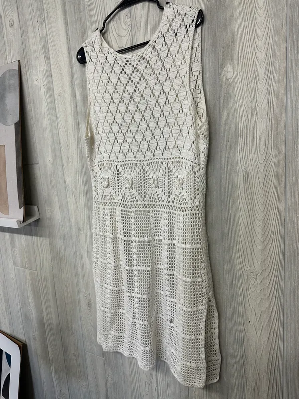 White Stag Crochet Vest - Image 4