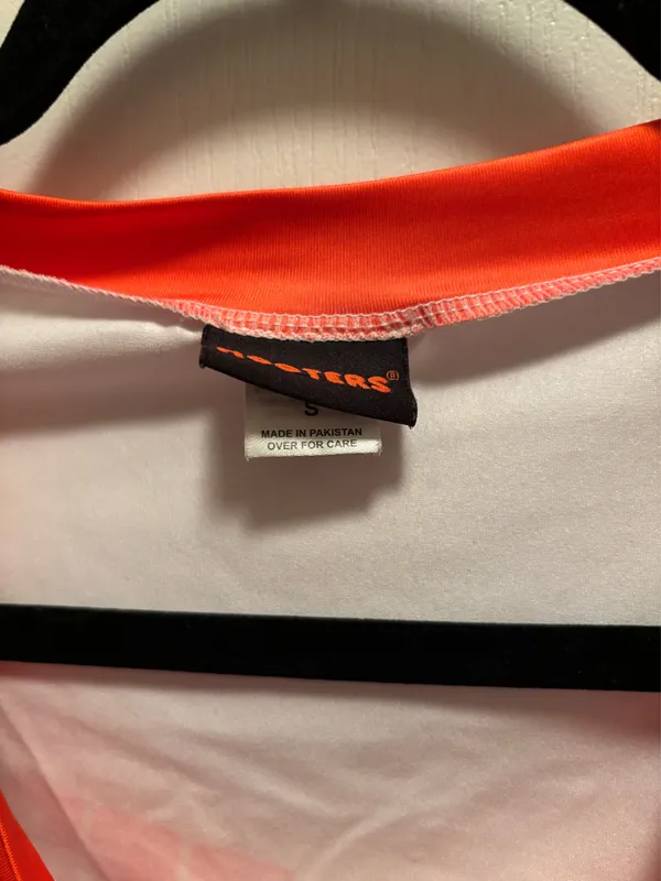 Hooters Girl Uniform Jersey Football - Image 4