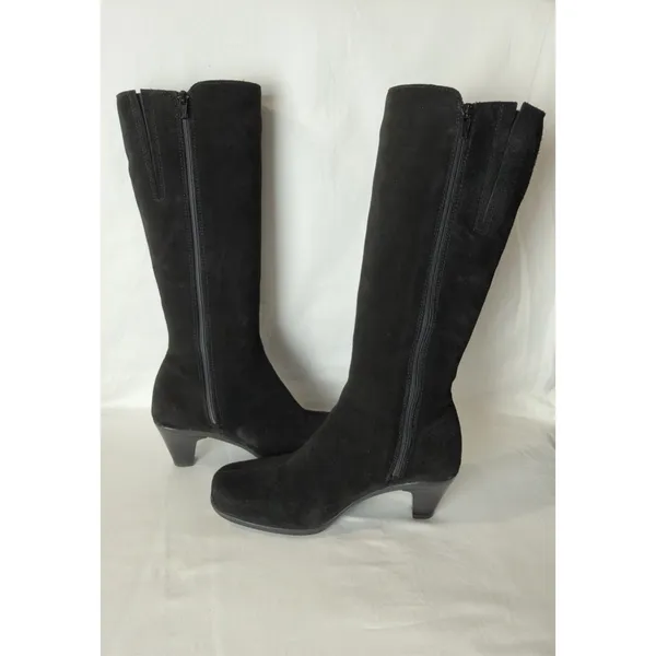 La Canadienne Black Suede Tall Knee High Heeled Boots Women's Size 6 M - Image 3