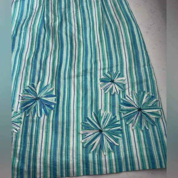 Muse Strapless Teal and White Dress with Floral Details - Image 3
