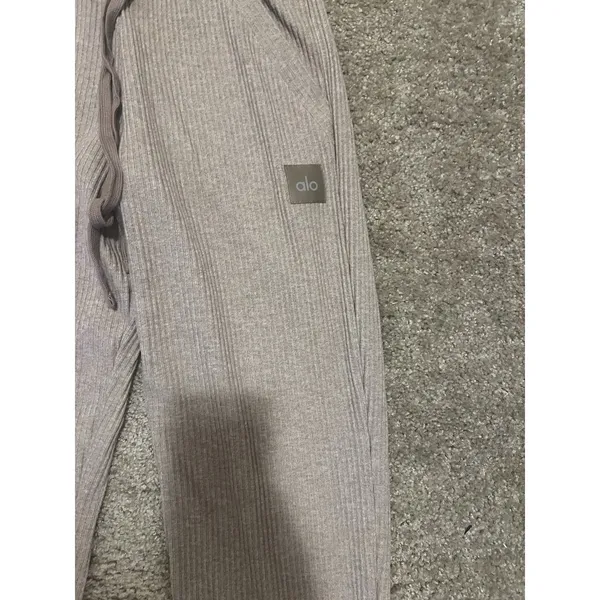 Alo Yoga Muse Sweatpant Size Small Gravel Heather - Image 6