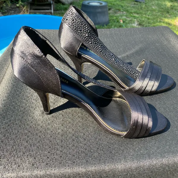 ✨🖤 Lady Couture Size 39 / 8.5 Black Satin D’Orsay “Sharp” Rhinestone Crystal Heels 🖤✨ - Image 14