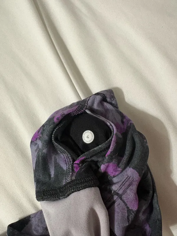 Lululemon Leggings Align 25" High-Rise - Image 4