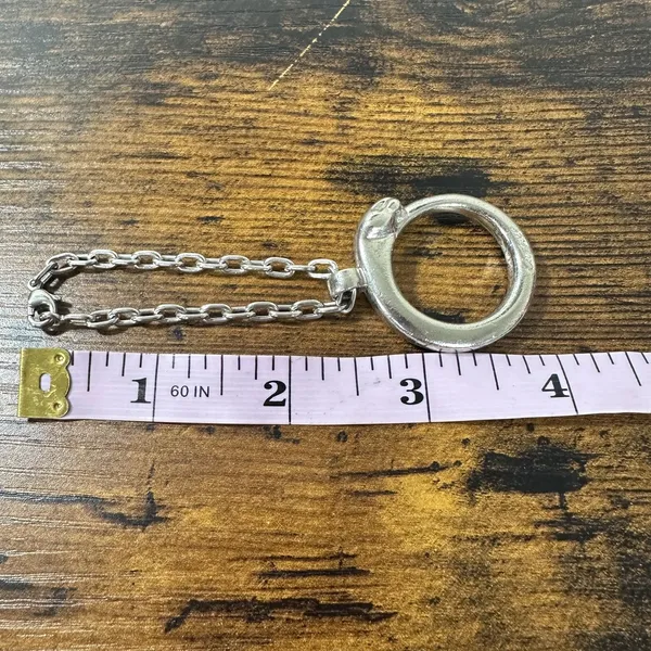 Cartier Silver Metal Panther Circle Keychain Bag Charm Engraved Pendant - Image 8