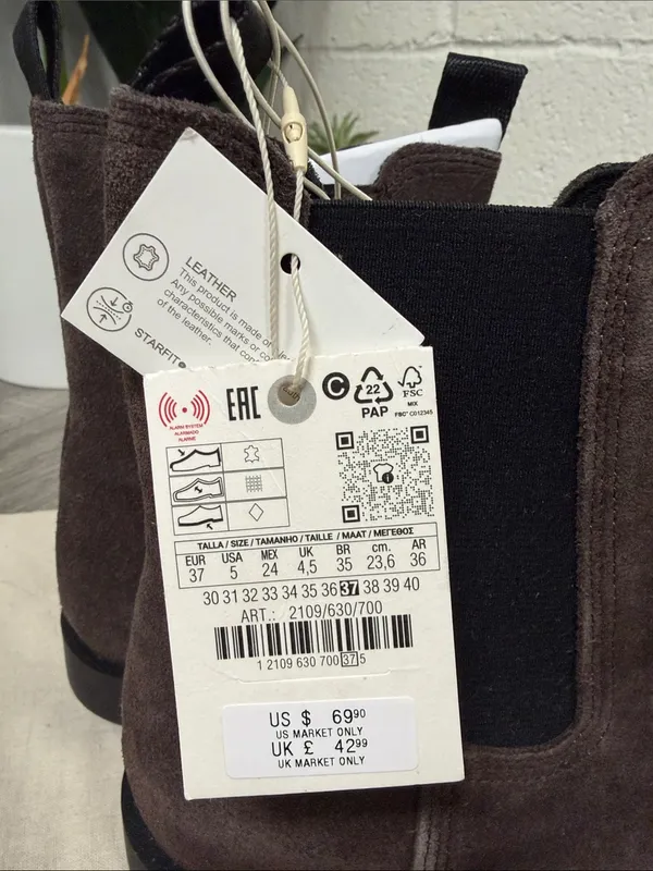 Zara Chelsea Suede Boots Size 37 - Image 6