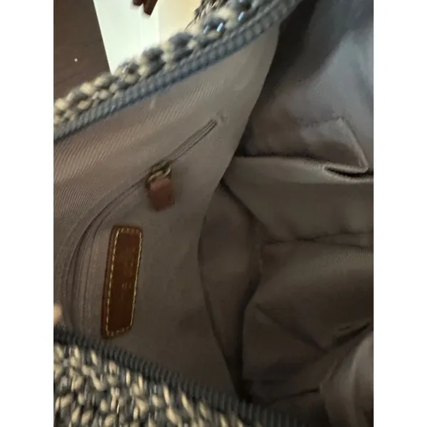 The Sac Woven Hobo Shoulder Bag in Brown and Cream - Image 9