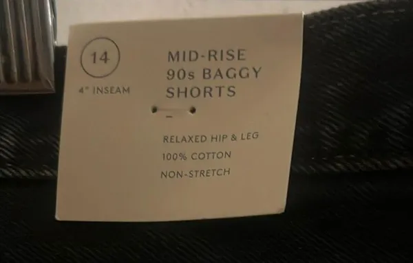 Mid Rise 90’s Baggy Shorts Black Denim Cutoff Shorts - Image 4