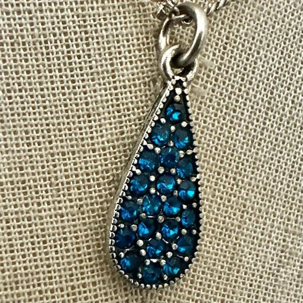 Baked Beads Blue Crystal Teardrop Pendant Necklace - Image 4