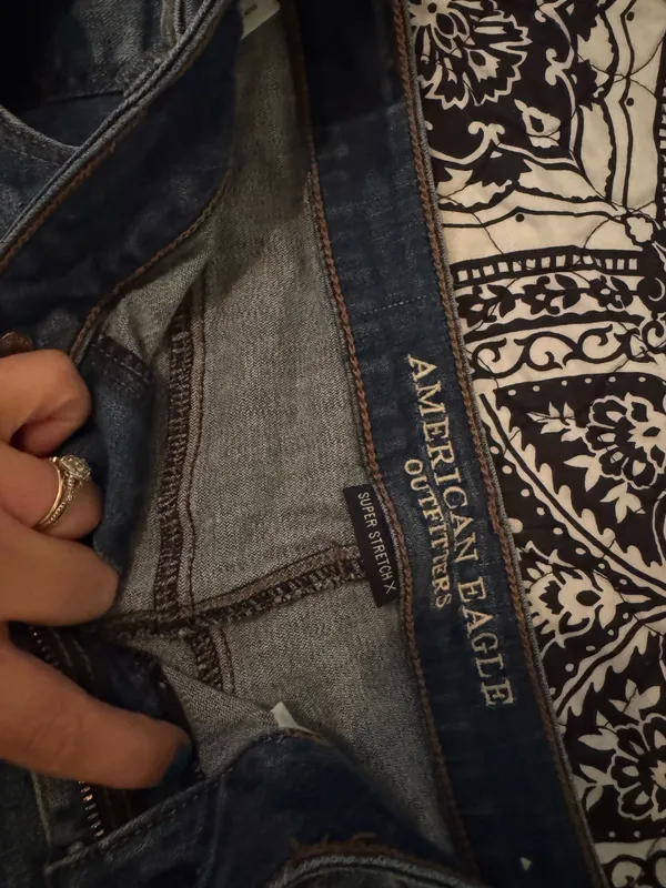 American Eagle Shorts - Image 3