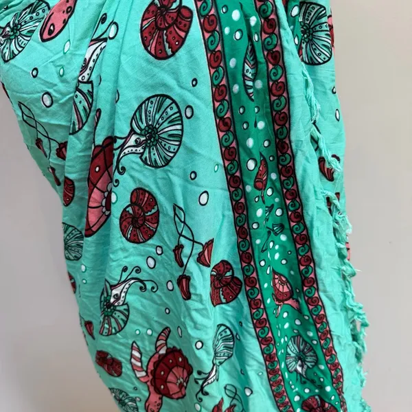 turquoise teal sarong pareo beach coverup turtle shell beach print towel blanket - Image 4