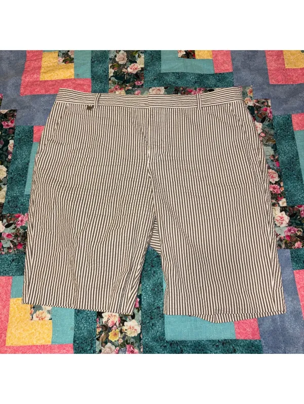Lauren Ralph Lauren $98 Seersucker Bermuda Women's 14 Striped Bermuda Shorts - Image 3