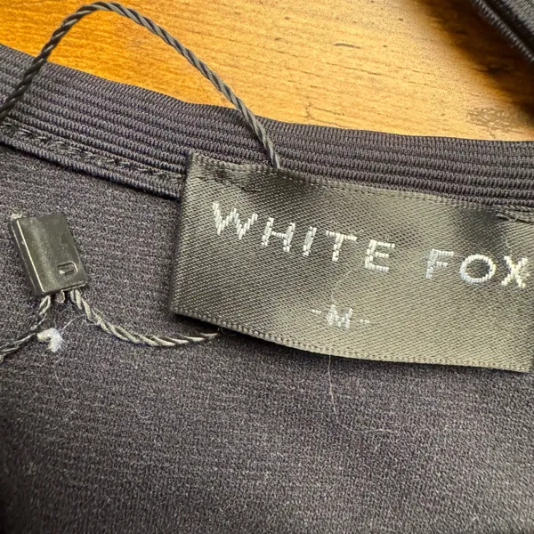 WHITE FOX Black Ribbed Spaghetti Strap Crop‎ Top M - Image 3