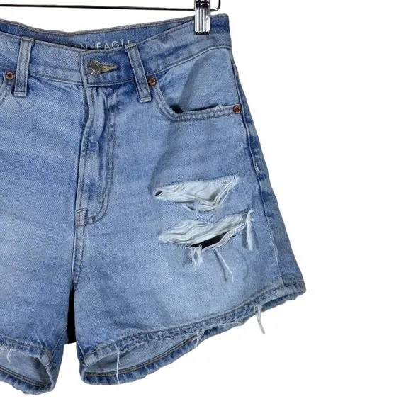 American Eagle 90s Boyfriend Distressed Denim Shorts Light Wash High Rise Size00 - Image 4