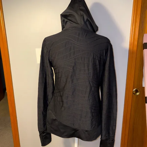 Title Nine Black‎ Textured Ruched Quarter Zip Hoodie Jacket Thumbholes M - Image 5