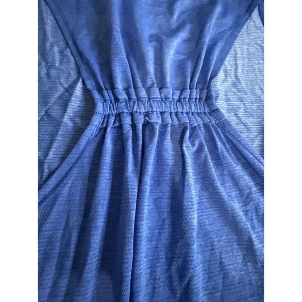 Lululemon Women's In A Cinch Blue Tank Sz M - Image 6