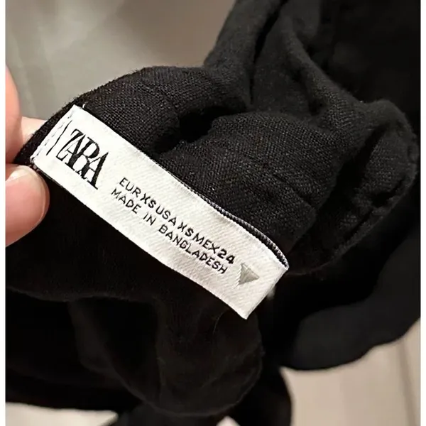 Zara Linen Tie-Front Halter Neck Crop Top - Image 3