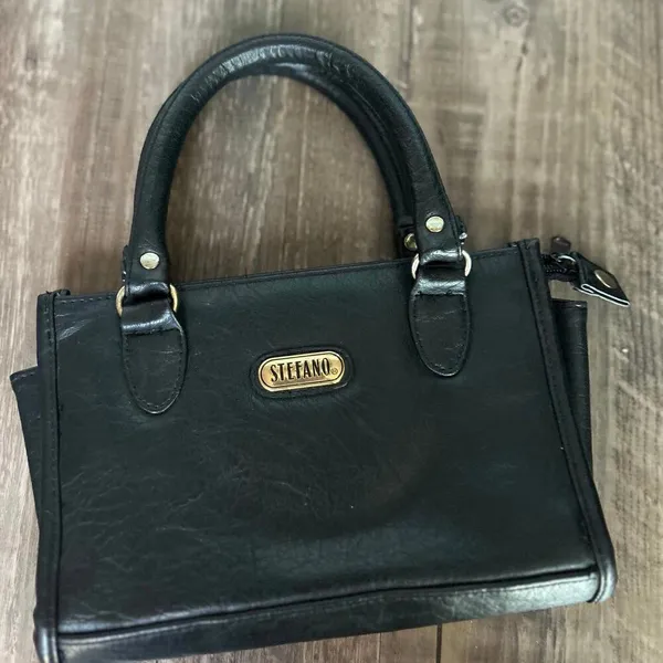 Stefano Vintage Black Handbag in Great Condition! - Image 2