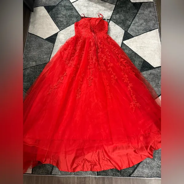 Wedding Dress VNAIX Red Lace Embroidered Tulle Ball Gown Size 6 - Image 7