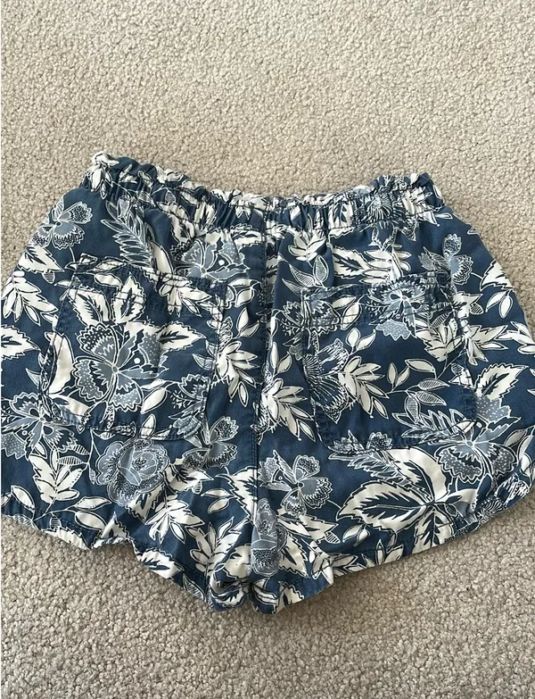 American Eagle shorts - Image 3