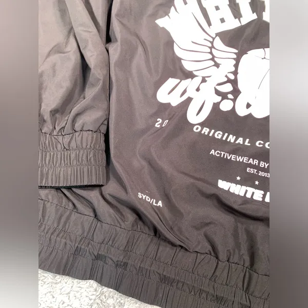 White fox boutique active Black windbreaker jacket original collection medium - Image 4