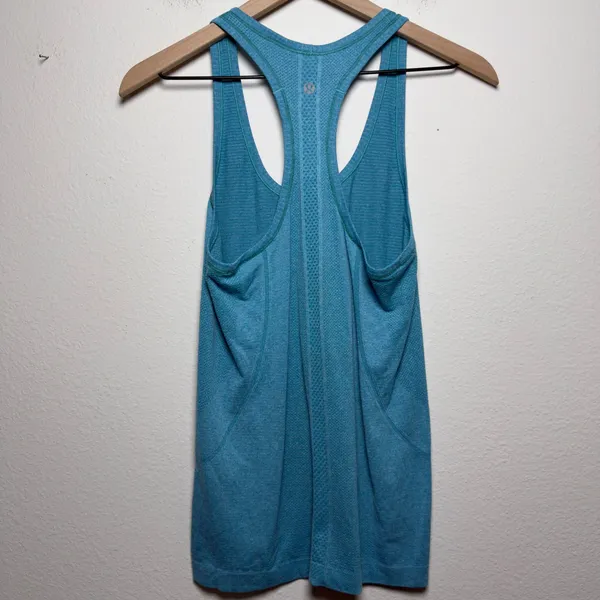 Lululemon Women Swiftly Tank Top Size 6‎ Blue Swiftly Tech Racerback Heathered - Image 8