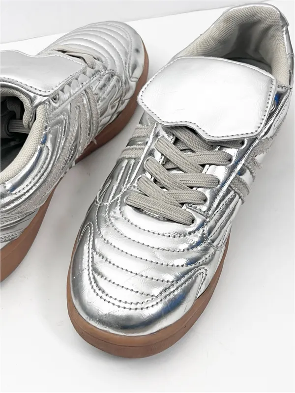 STEVE MADDEN Madrid Silver Metallic Lace Up Sneakers Shoes Size 7.5 Retro Casual - Image 7
