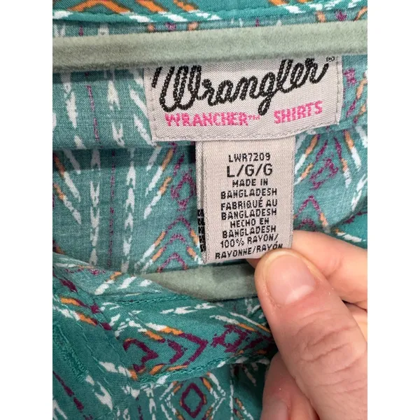 Wrangler Women's Button Up Long Sleeve‎ Shirt Geometric Teal Pearl Snaps Sz S - Image 5
