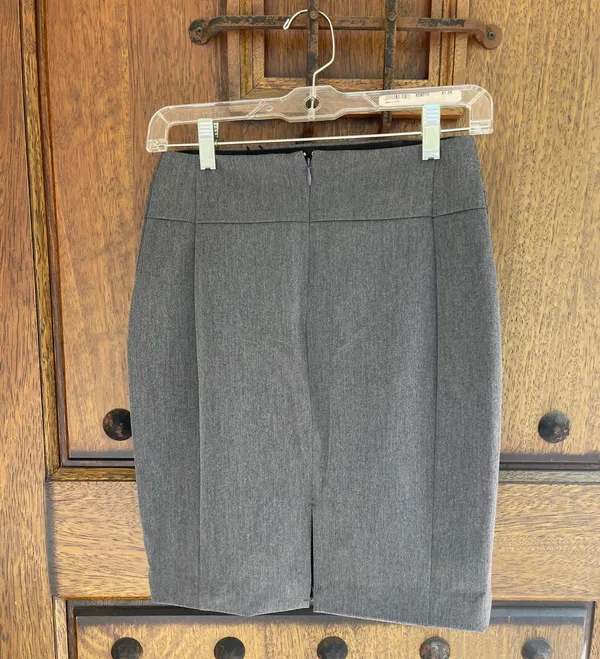EXPRESS Gray Skirt Size 0 - Image 3