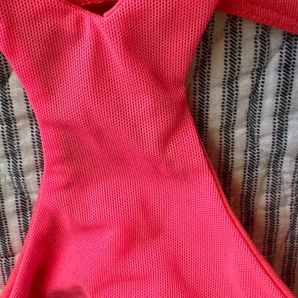 Lululemon Athletica Vibrant Coral Sports Bra - Image 4