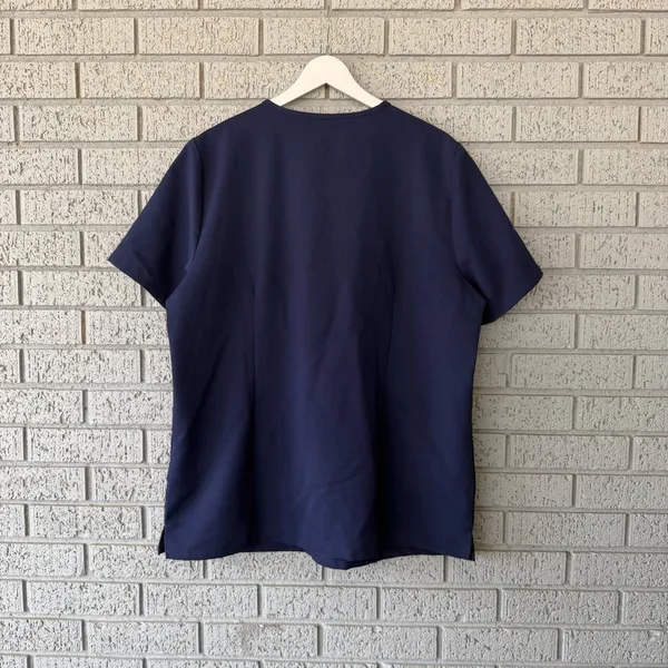 Figs Casma Three-Pocket Scrub Top Navy Blue Size XL - Image 5