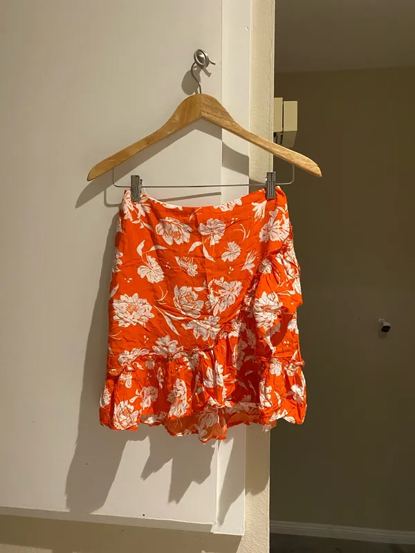 Free people floral summer set, tie back cami top and mini ruffle skirt,XS - Image 6