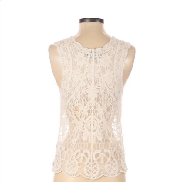 FLYING Tomato medium cream lace summer blouse - Image 2