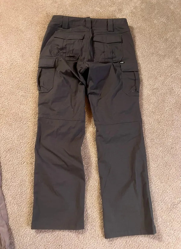 Cargo Pants Size 8 - Image 3
