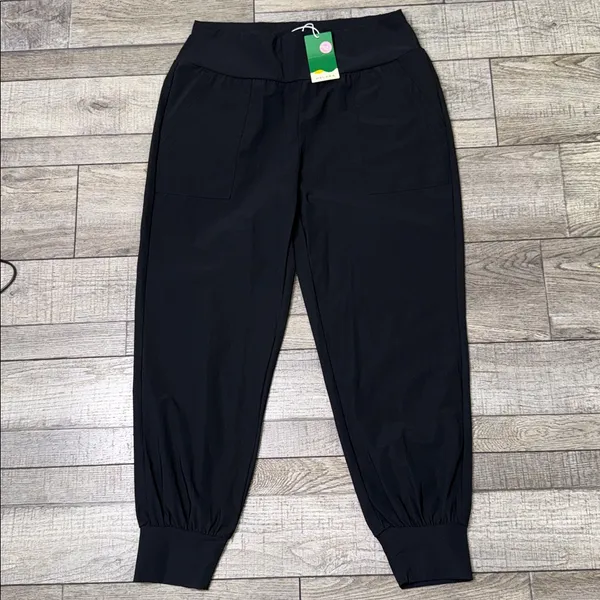 HALARA Black Relaxed Fit Joggers - Image 2