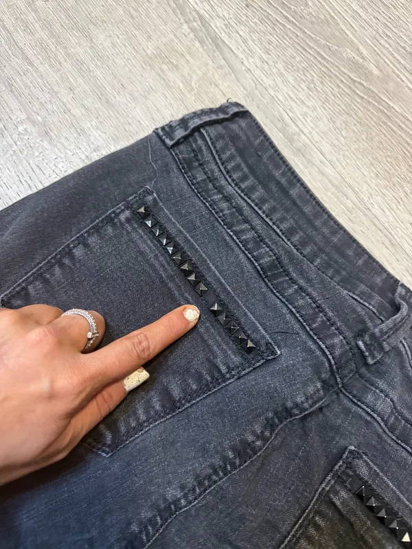 Seven7 slim boot jeans  - Image 8