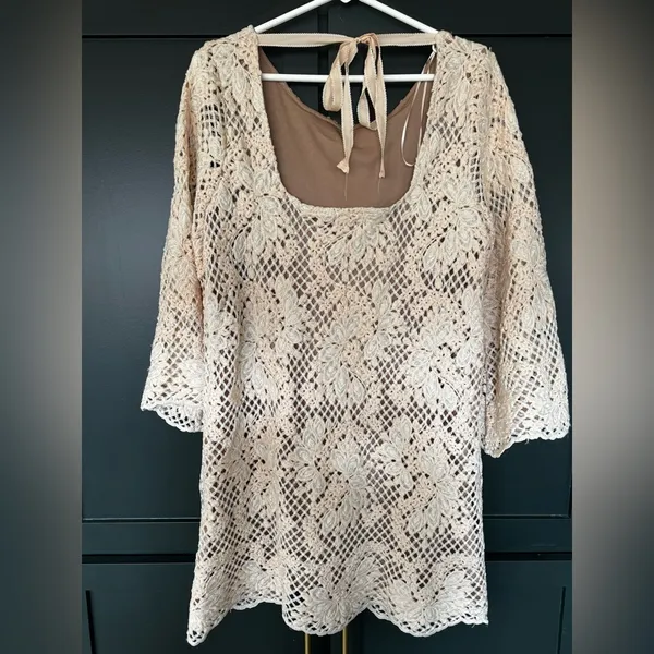 NEW Skies Are Blue NWT Cream Crochet Lined Lace Bell Sleeve Boho Dress ~ Medium - Image 7