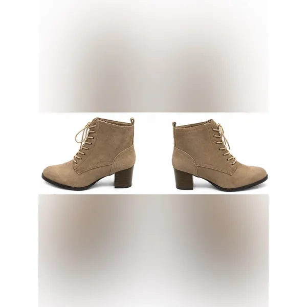 NWB Journee Collection Baylor Booties Sz 8.5 Faux Suede Lace-Up Stacked Heel Tan - Image 9