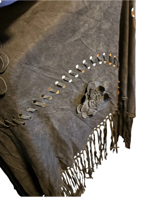 Janice Black Faux Suede Floral Fringe shawl Wrap One Size NWT - Image 6