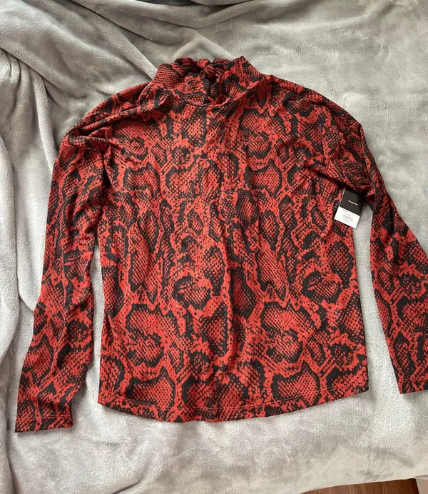 Nine West Red And Black Snakeskin Long Sleeve Blouse - Image 7