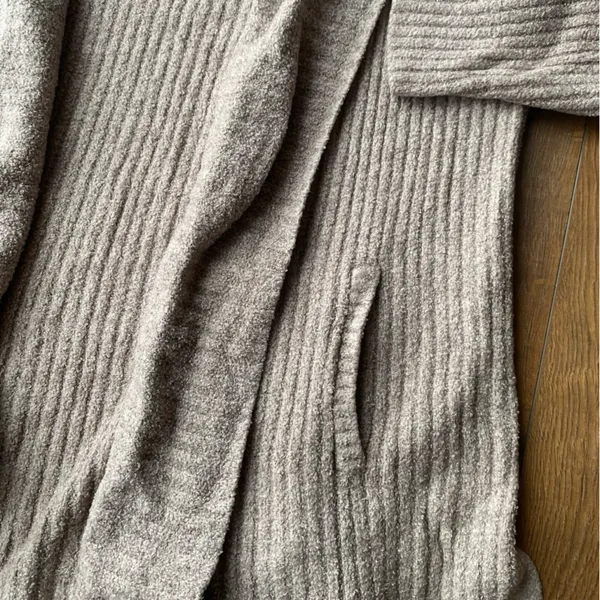 Barefoot Dreams CozyChic Lite Montecito Cardigan Taupe – Size Large - Image 4