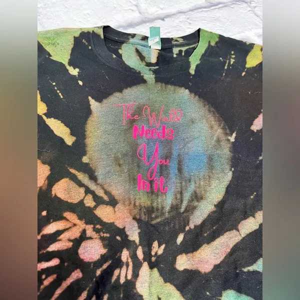 Reverse dye graphic tee shirt new size unisex medium - Image 5